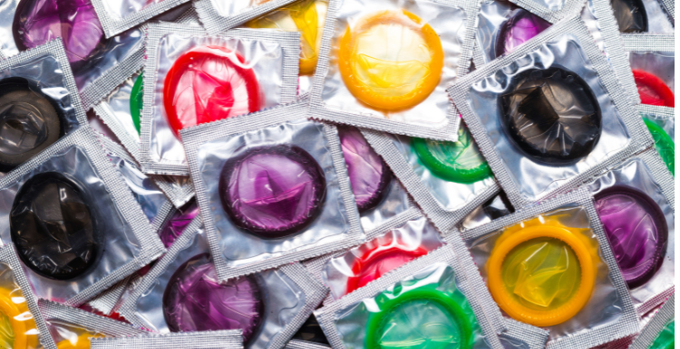 colourful_condoms_in_packets